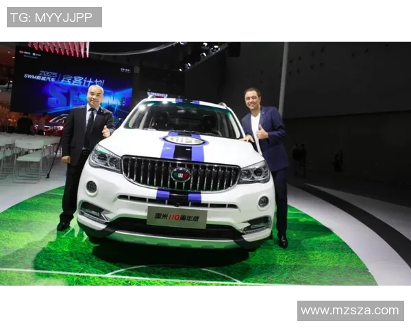 2025年各大足球球星转会动态盘点，哪些顶级球员效力于哪些豪门球队